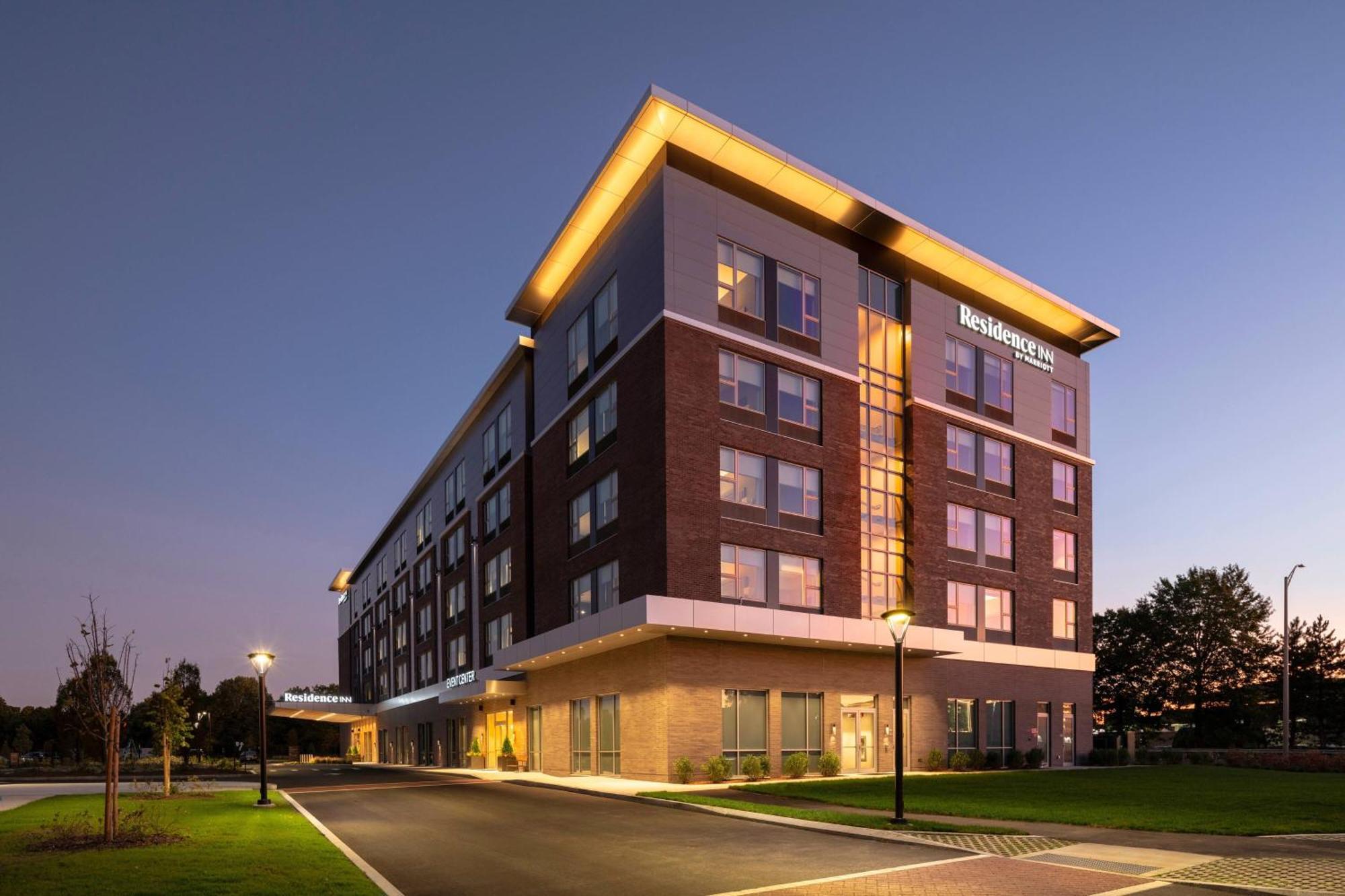 Residence Inn By Marriott Boston Natick Exteriör bild